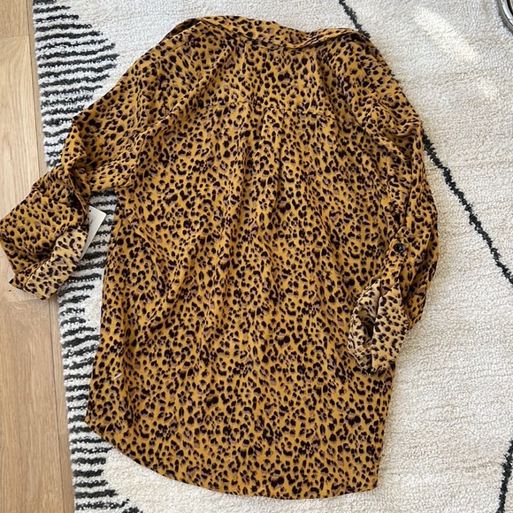 Jax & Henley NEW Animal Print Blouse Tunic Small - Picture 2 of 4